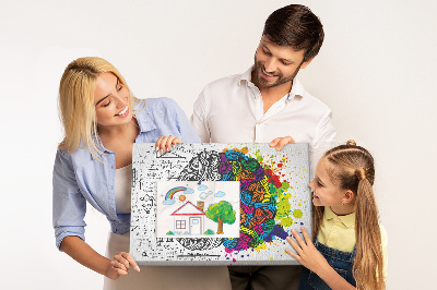 Kurk prikbord met hersenen en creativiteit in kleurrijke harmonie