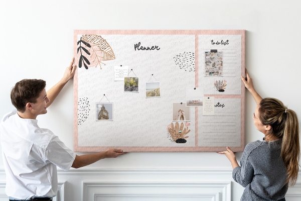 Kurkbord stijlvolle planner met bloemenaccenten