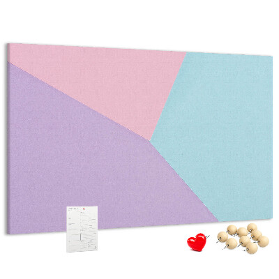 Prikbord met geometrische vormen in pastelkleuren