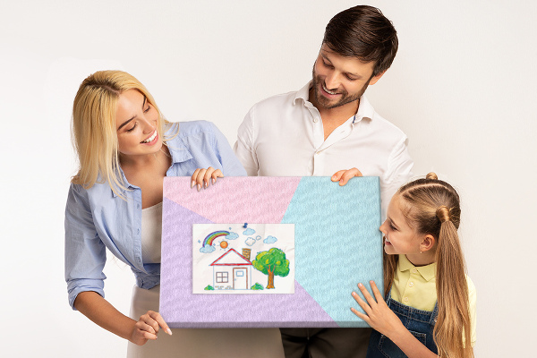 Prikbord met geometrische vormen in pastelkleuren