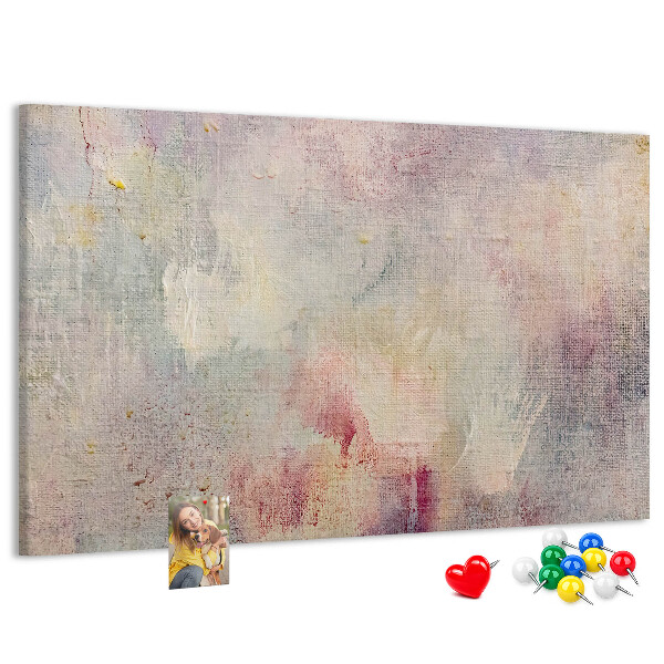 Kurken prikbord met een achtergrond in subtiele pastelkleuren
