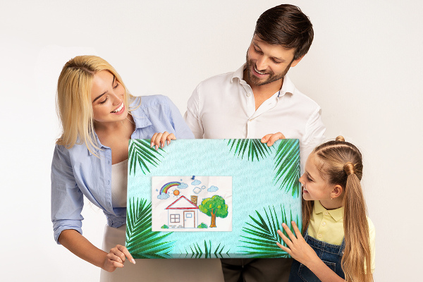 Prikbord met tropische bladeren op een blauwe achtergrond