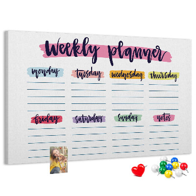 Kurkbord weekplanner met kleurrijke accenten