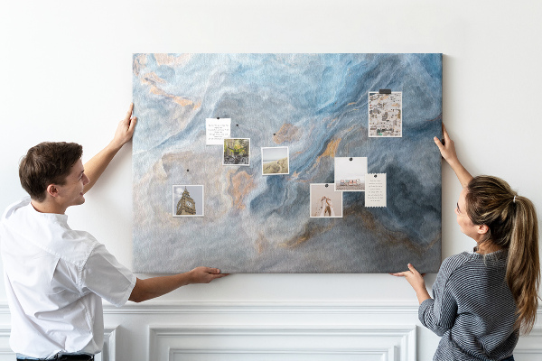Kurkbord met abstract patroon in blauwe tinten