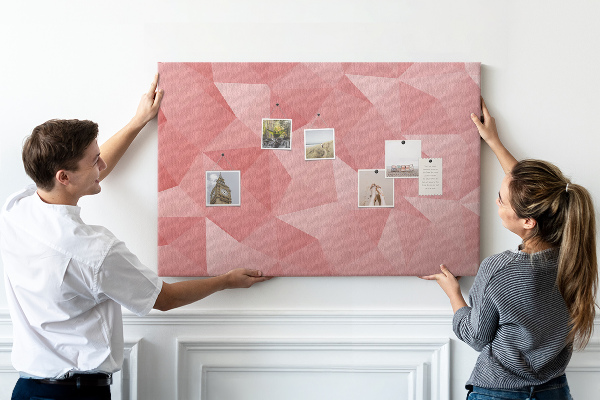 Prikbord geometrische vormen in roze en beige tinten