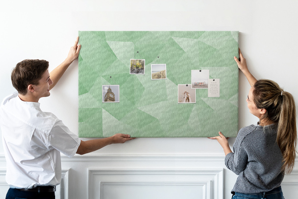 Kurkbord met abstract patroon in groene tinten