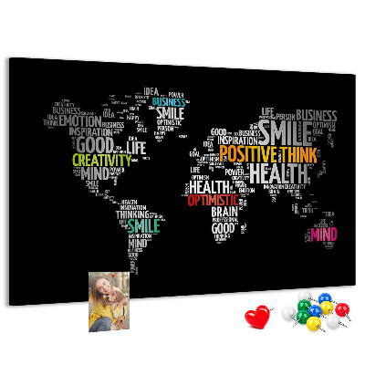 Kurkbord wereldkaart met motiverende slogans