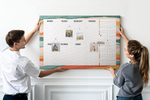 Kurkbord kleurrijke planner met weekindeling