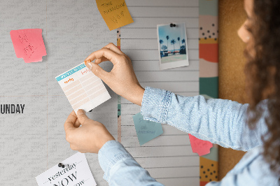 Kurkbord kleurrijke planner met weekindeling