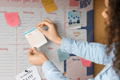 Wekelijkse planner met een kleurrijk plantenmotief