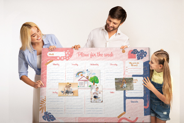 Wekelijkse planner met een kleurrijk plantenmotief