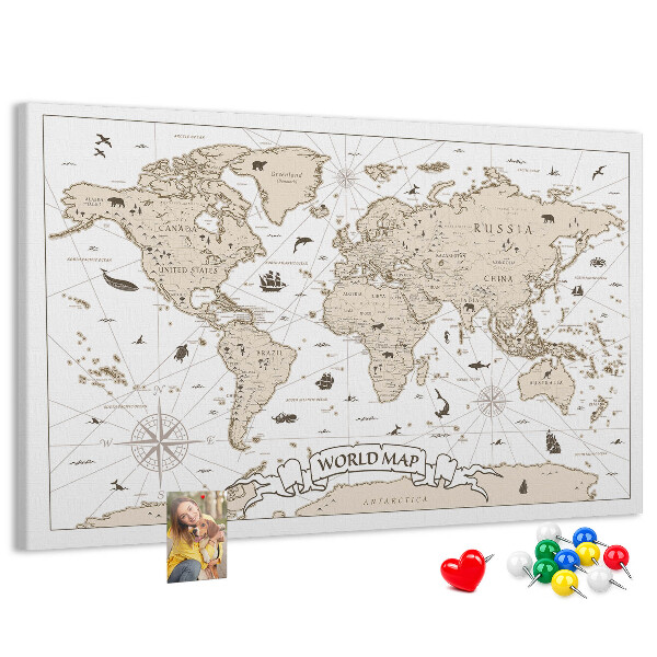 Kurkbord met een kaart van de oude wereld en geografische details