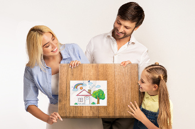 Prikbord van hout met gekleurde pinnen