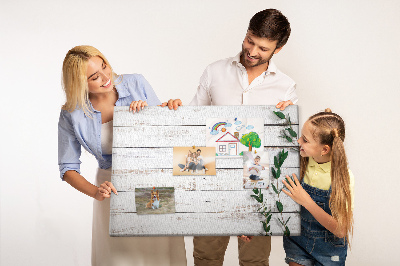 Kurk prikbord met rustiek hout en groene takken
