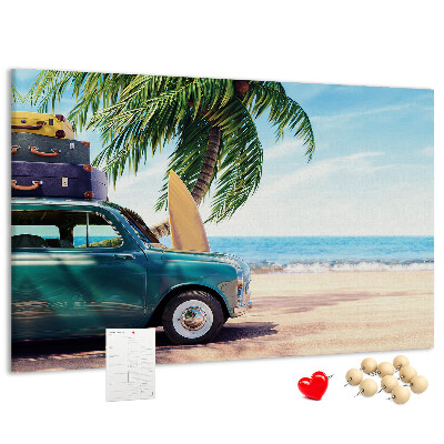 Kurken prikbord voor een vakantietrip naar de kust met de auto