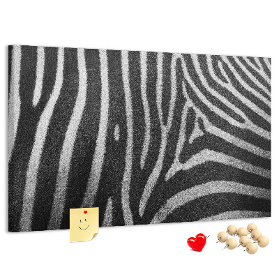 Prikbord met zwart-witte zebrastrepen