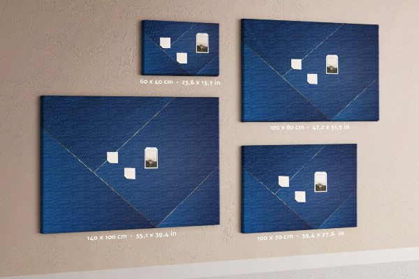 Kurk prikbord met elegante geometrische patronen in blauwe tinten
