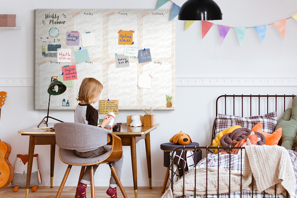 Kurkbord weekplanner met een minimalistisch design