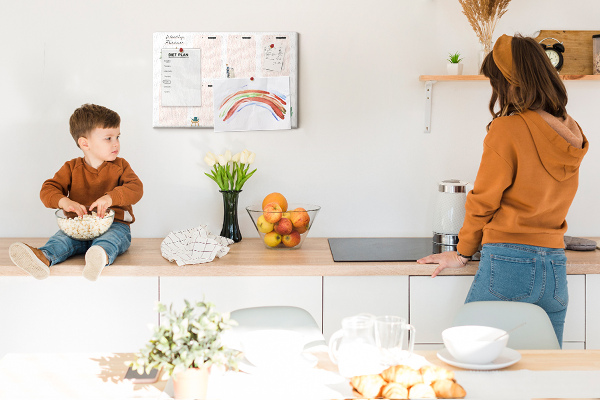 Kurkbord weekplanner met plantenaccenten