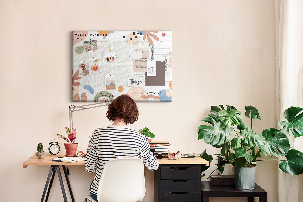 Kurkbord met kleurrijke vormen en abstracte patronen voor wekelijks gebruik
