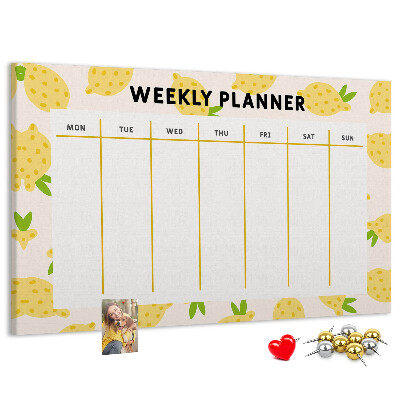 Weekkalender met een citroenmotief en kurk prikbord