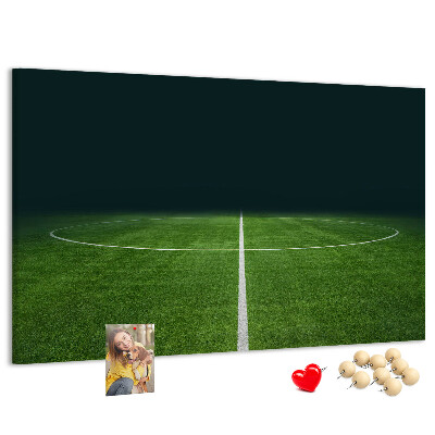 Kurk prikbord voetbalveld met belijning en gras