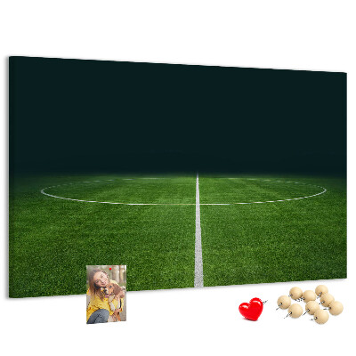 Kurk prikbord voetbalveld met belijning en gras