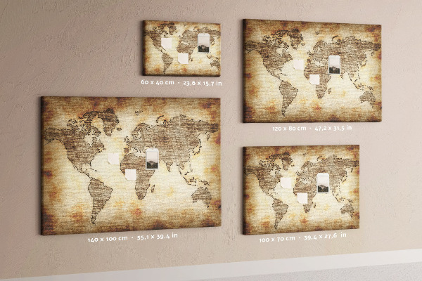 Kurk prikbord met een afbeelding van een oude wereldkaart op canvas