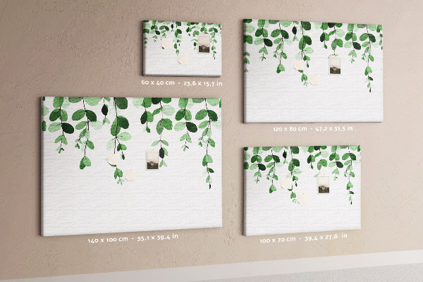 Prikbord met een print van groene bladeren in een verfijnde aquareltechniek