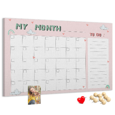 Kurken prikbord roze kalender met wolkjes en hartjes