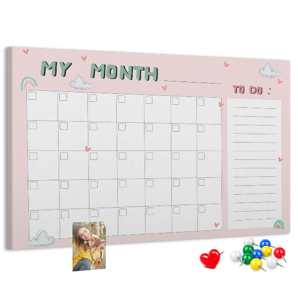 Kurken prikbord roze kalender met wolkjes en hartjes