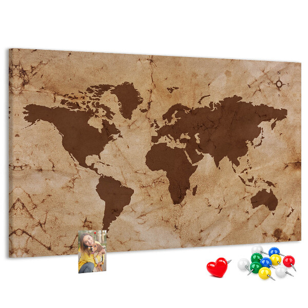 Prikbord met een kaart van de oude wereld op een bruine achtergrond
