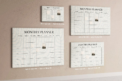 Kurkbord maandplanner met een minimalistisch ontwerp