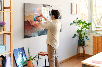 Kurkbord met abstracte wolken in gedempte kleuren
