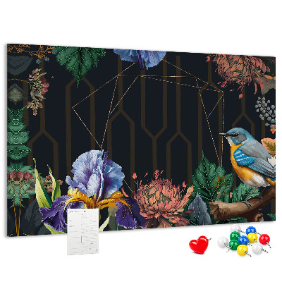 Kurken prikbord met bloemenpatroon en een kleurrijke vogel