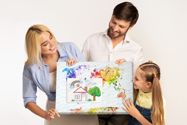 Kurk prikbord met een kleurrijke aquarel wereldkaart