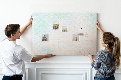 Kurkbord met fijne pastelkleurige stippen en gouden accenten
