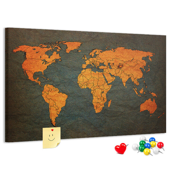 met een oude wereldkaart in bruintinten
