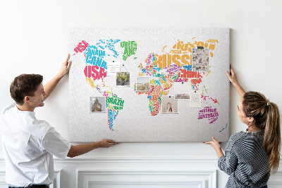 Prikbord wereldkaart kleurrijke wereldkaart met landnamen