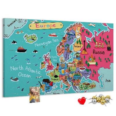 Kurkbord met een kleurrijke kaart van Europa en landnamen