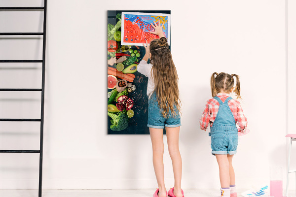 Decoratief glazen wandbord beschrijfbaar en magnetisch Gezonde ingrediënten en herinneringen in de keuken