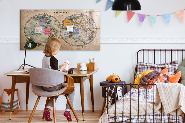 Decoratief glazen wandbord beschrijfbaar en magnetisch Wereldkaart met ruimte voor foto's
