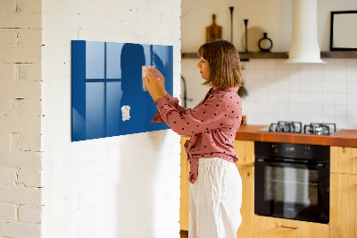 Decoratief glazen wandbord beschrijfbaar en magnetisch Een praktisch prikbord voor notities en foto's.