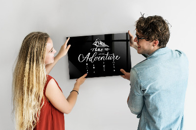 Decoratief glazen wandbord beschrijfbaar en magnetisch Een stijlvol bord om herinneringen op te presenteren.
