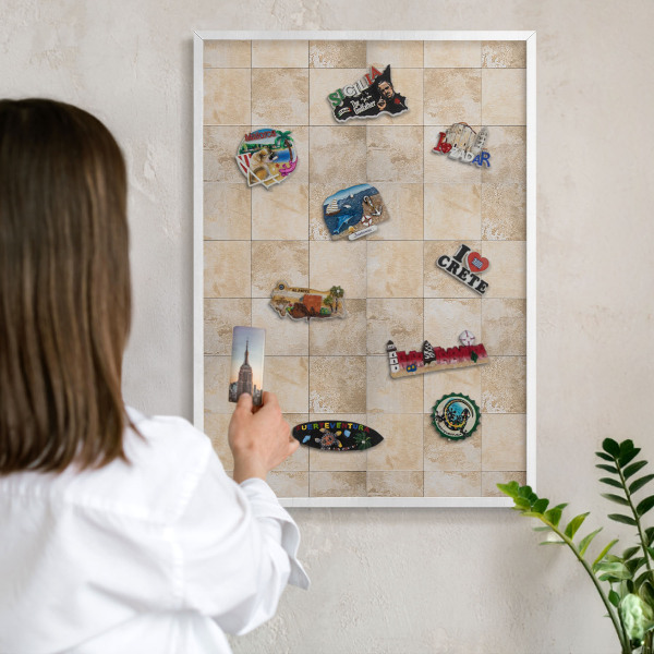 Magnetisch bord voor de muur met witte lijst Neutrale elegantie