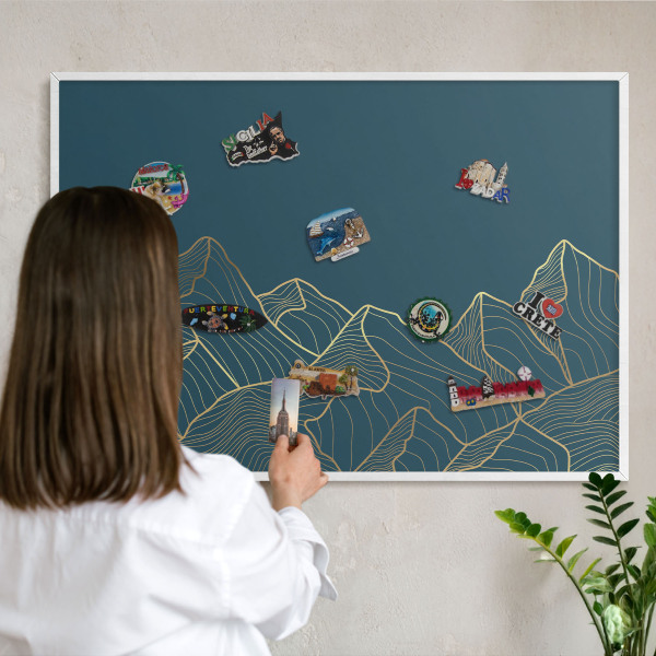 Magnetisch bord voor de muur met witte lijst Bergminimalisme