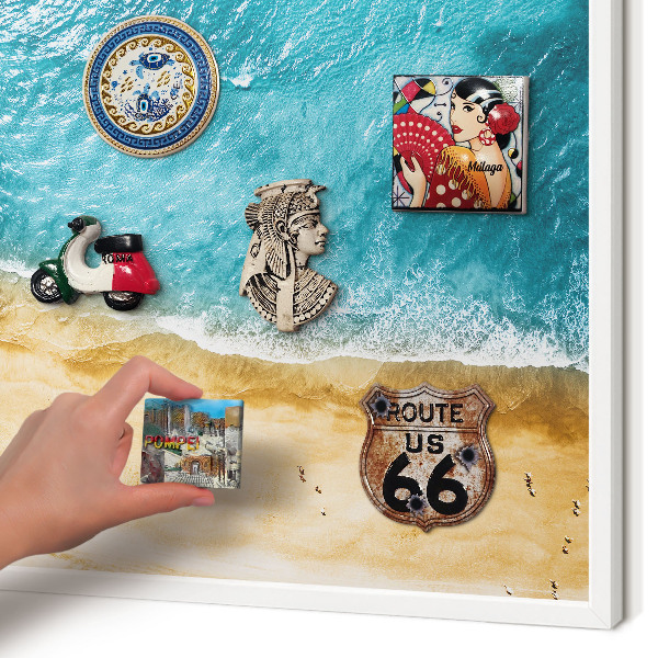 Magnetisch bord van metaal in een witte lijst Zee en strand