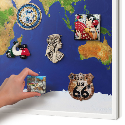 Magnetisch bord voor de muur met witte lijst De wereld in kaart brengen