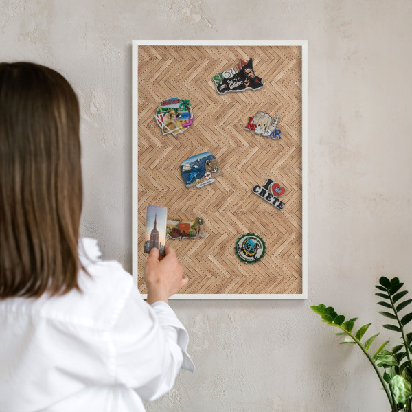 Magnetisch bord van metaal in een witte lijst Visgraatpatroon