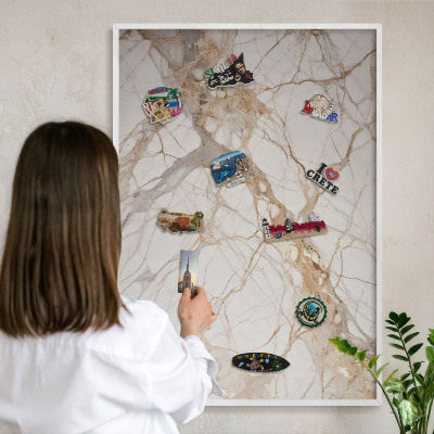Magnetisch bord voor de muur met witte lijst Marmeren elegantie